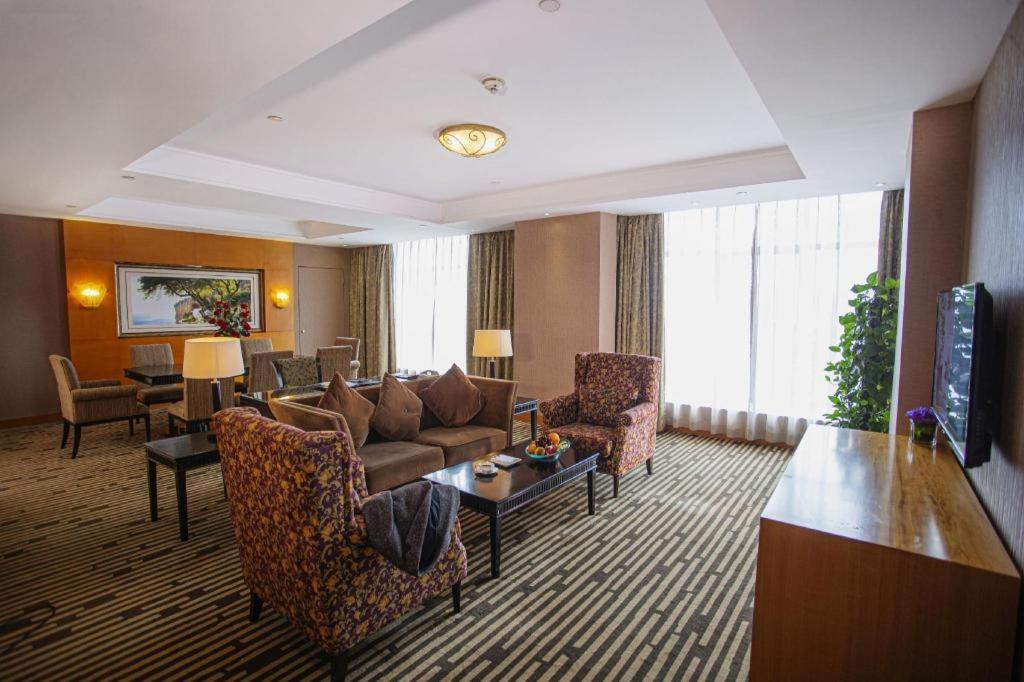 Grand Mercure Teda Dalian Exteriör bild