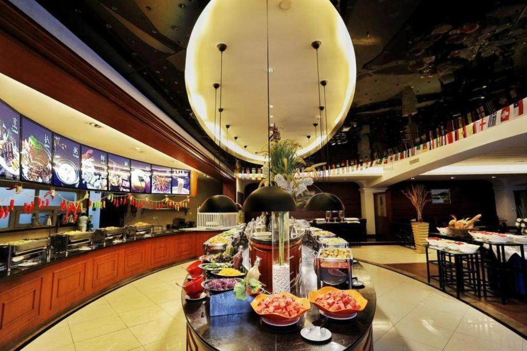 Grand Mercure Teda Dalian Exteriör bild